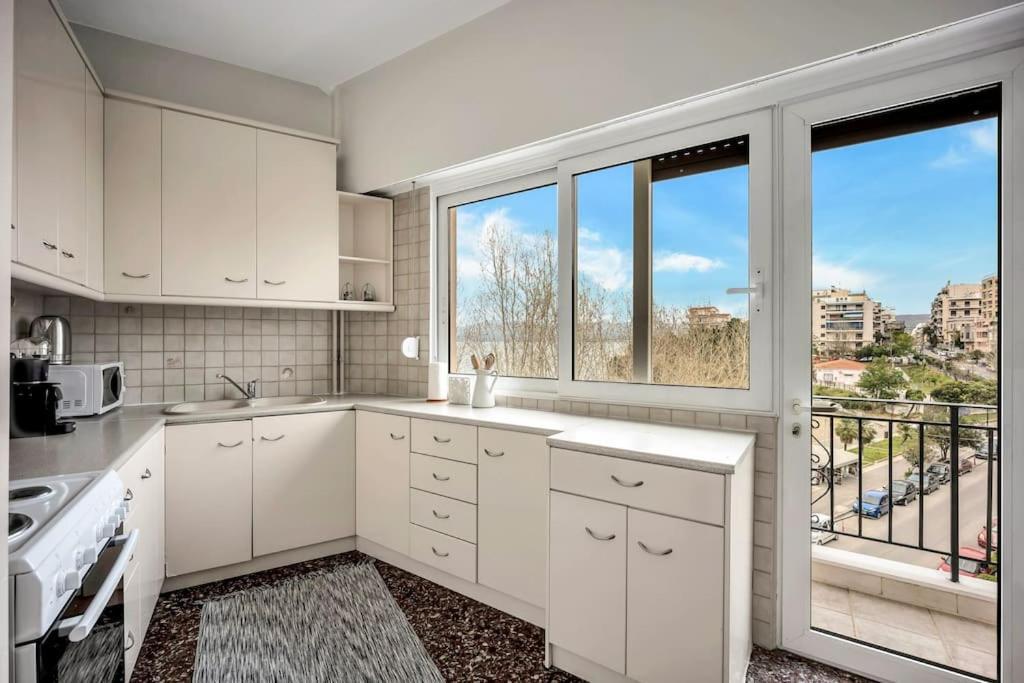 Bright Central Apartment With Splendid Sea View! Chalkís Exteriér fotografie