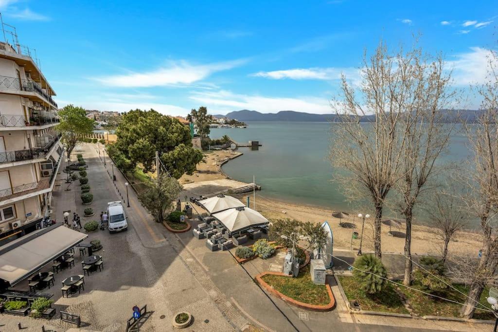 Bright Central Apartment With Splendid Sea View! Chalkís Exteriér fotografie